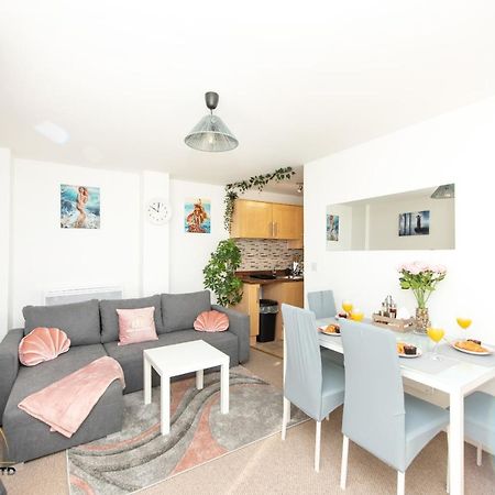 Aphrodite Apartment - The Lust Of Town Саутхамптън Екстериор снимка
